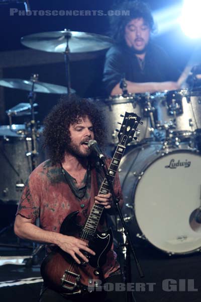 WOLFMOTHER - 2010-01-25 - PARIS - Le Bataclan - 